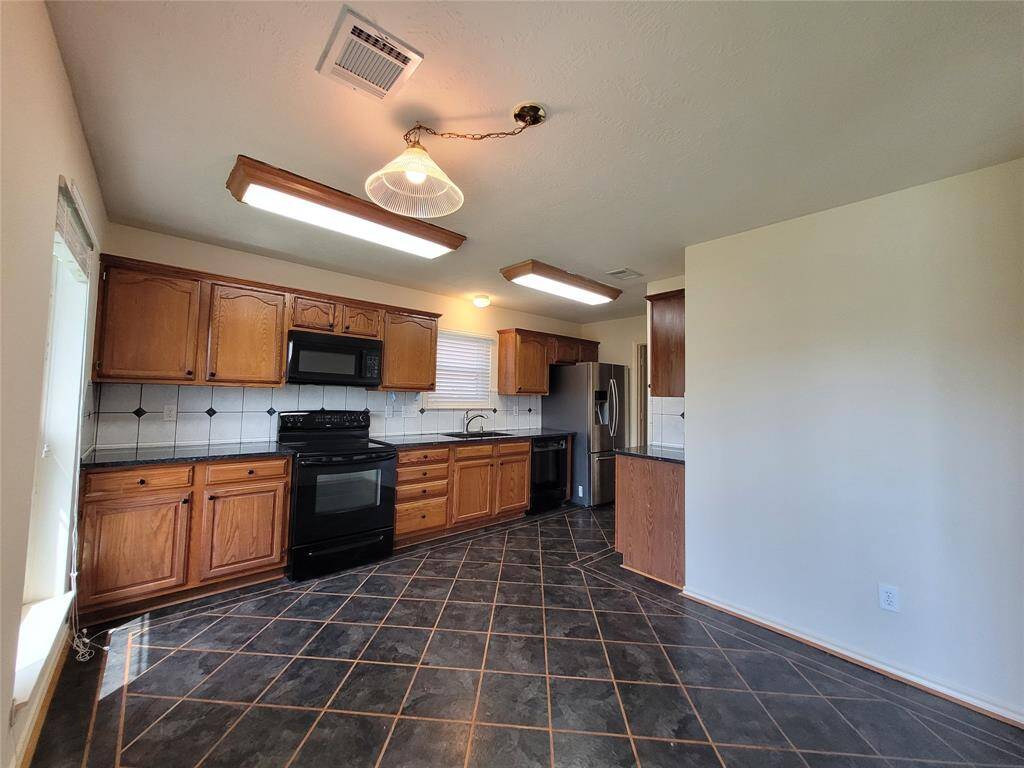 Eat in Kitchen custom Vinyl floors.