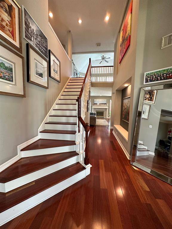 Gorgeous entryway