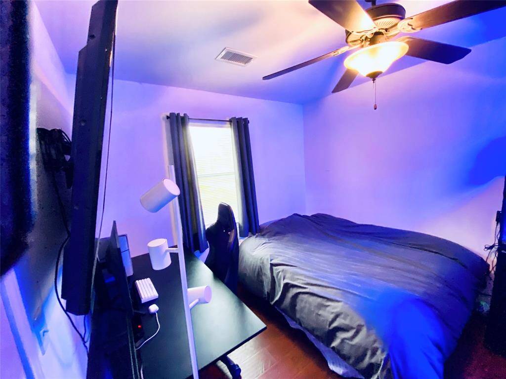 Second primary bedroom