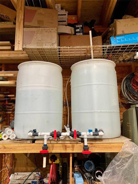Water filters for the salt water fish tank