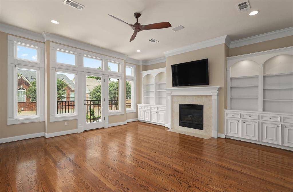 Elegant oak hardwood floors on entire first floor