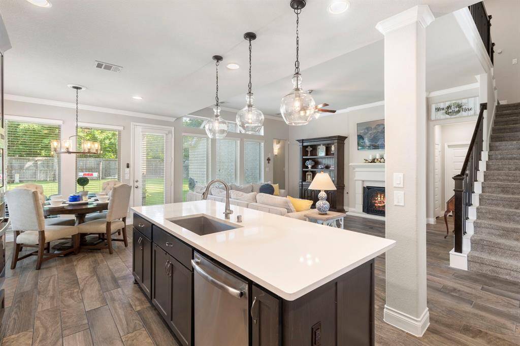 So many views to enjoy of the backyard from the many windows in the family room.