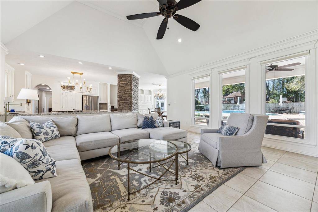 Note that the breakfast bar is just beyond the couch can host up to 6-7 bar stools.