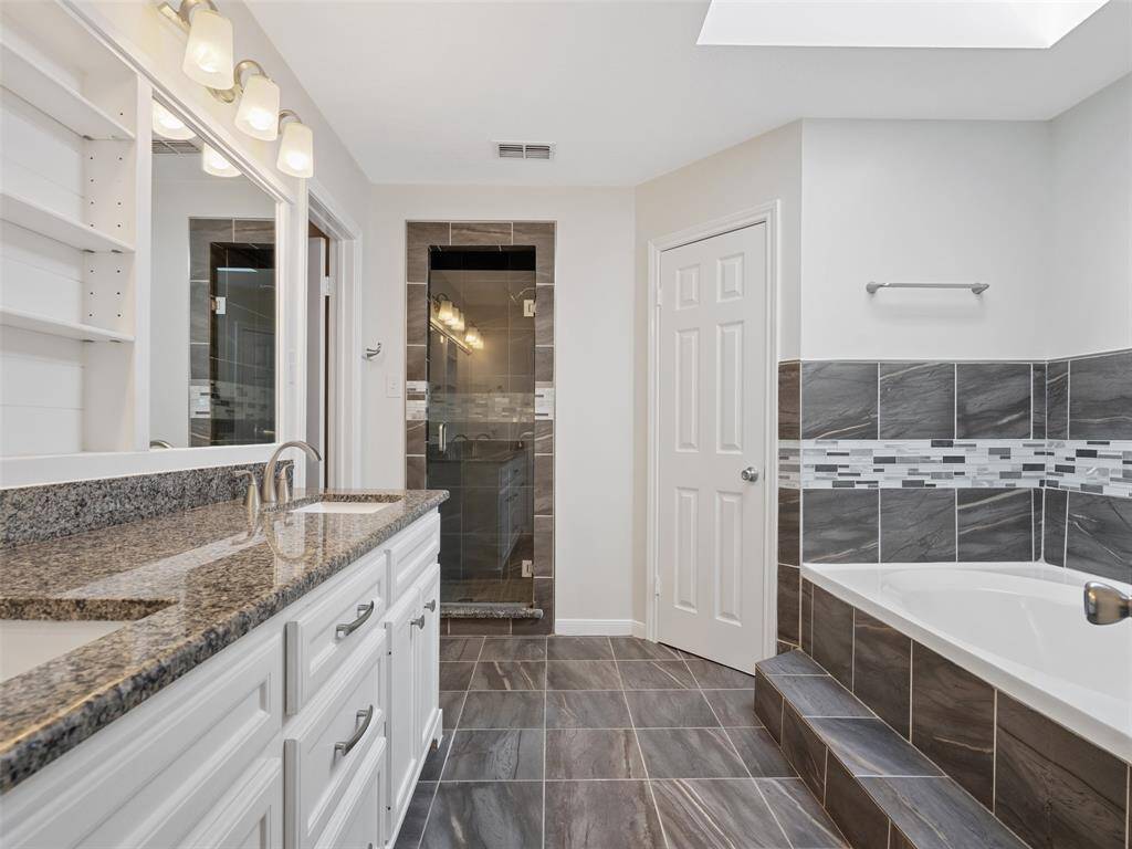 Walk in shower