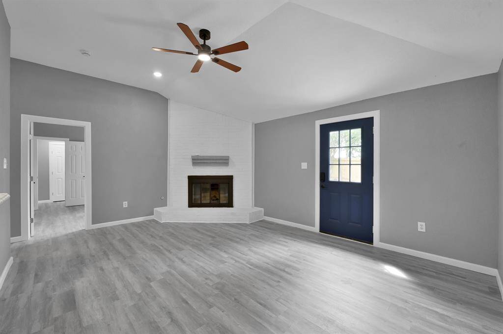 Family Room with Gas fireplace