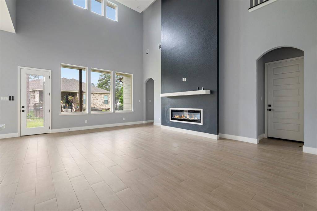 Large Living Room full of natural light