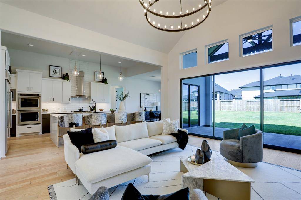 Very grand open living concept