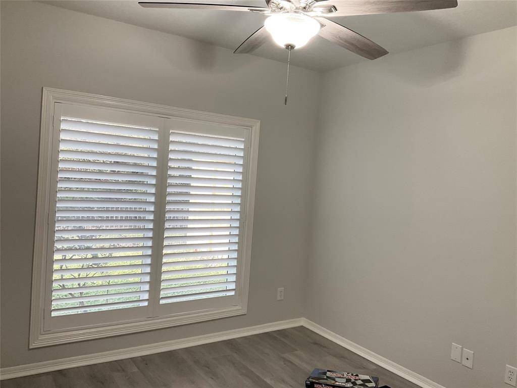 Bedroom number 3 or 4,  you decide.   Move in ready today.