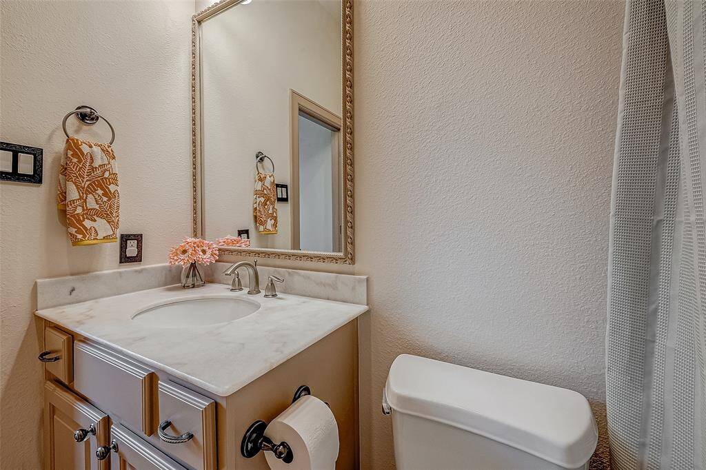 Secondary ensuite