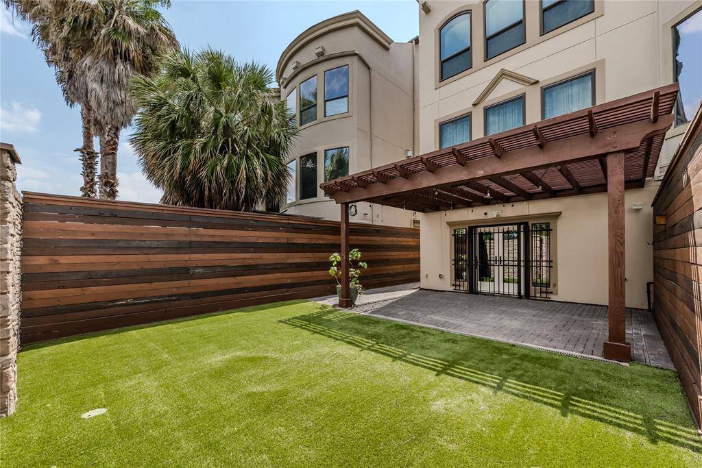 Property Image 43
