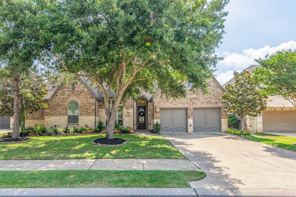 Welcome to 3311 Reston Landing! The perfect home for your family! 4 bedrooms, 3.5 baths, game room, living room, study, breakfast room and formal dining room.