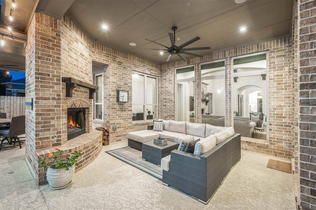 Imagine those warm summer nights relaxing on this patio and the cool winter nights relaxing by the cozy fireplace. Perfect for all seasons!