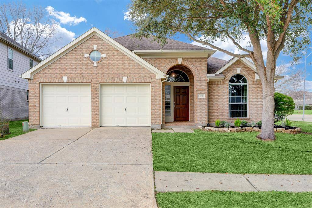 Discover your dream home with a like-new interior. Step inside and be impressed!