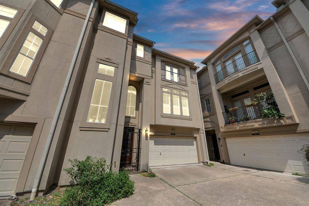 Welcome to 4514 Rose Street!