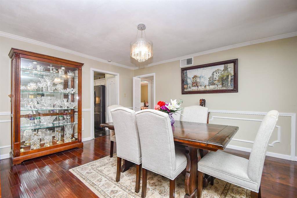 Dining Room is conveniently located between the Kitchen and Family Room