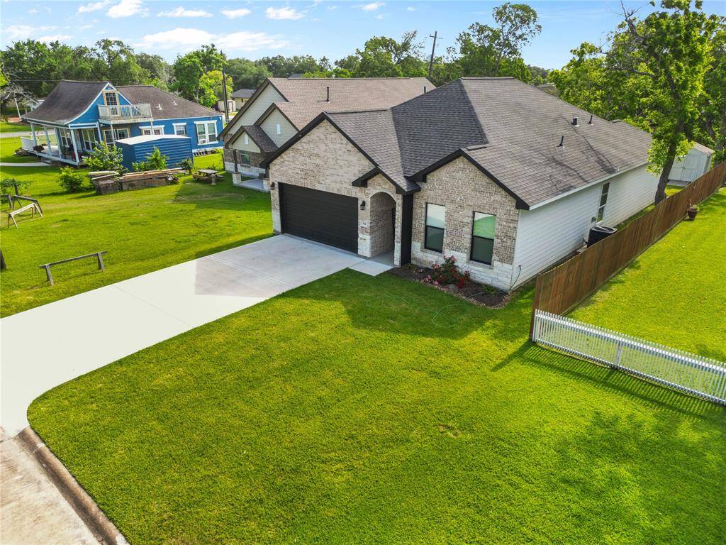 Welcome to 518 S 4th st La Porte Tx