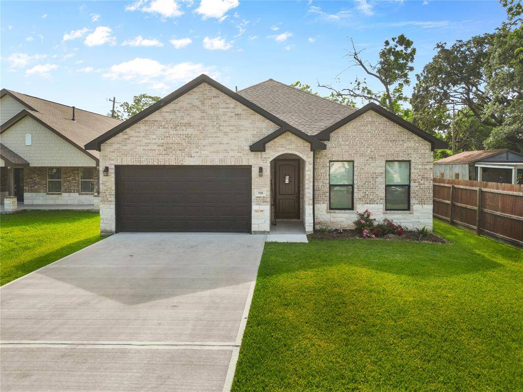 Welcome to 518 S 4th st La Porte Tx