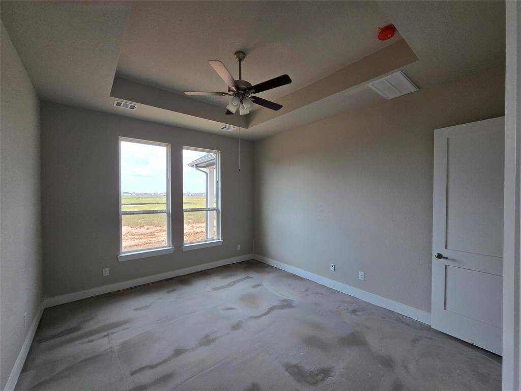 Come and experience the comfort of a space that truly feels like home!