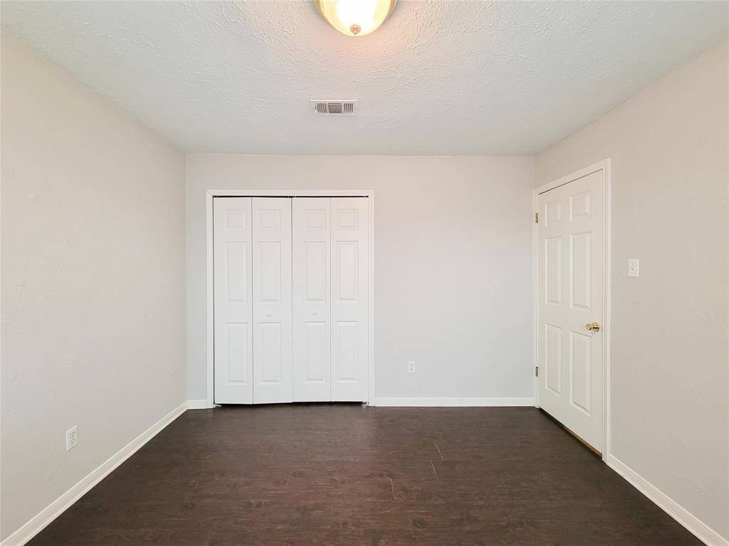Secondary bedroom #1
