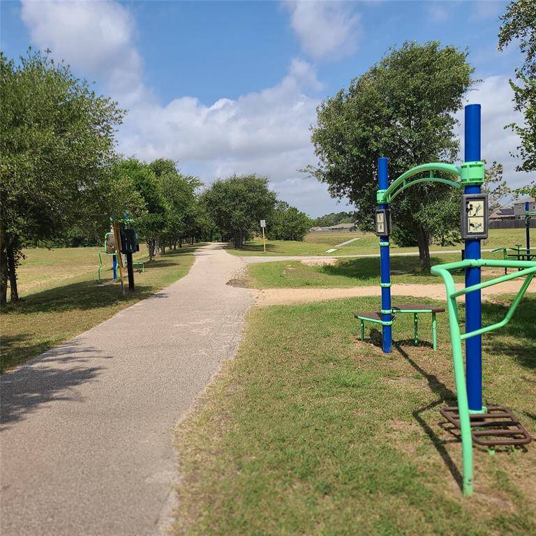 This park is only a short walk from your new home with Tree Lined Walking trails.