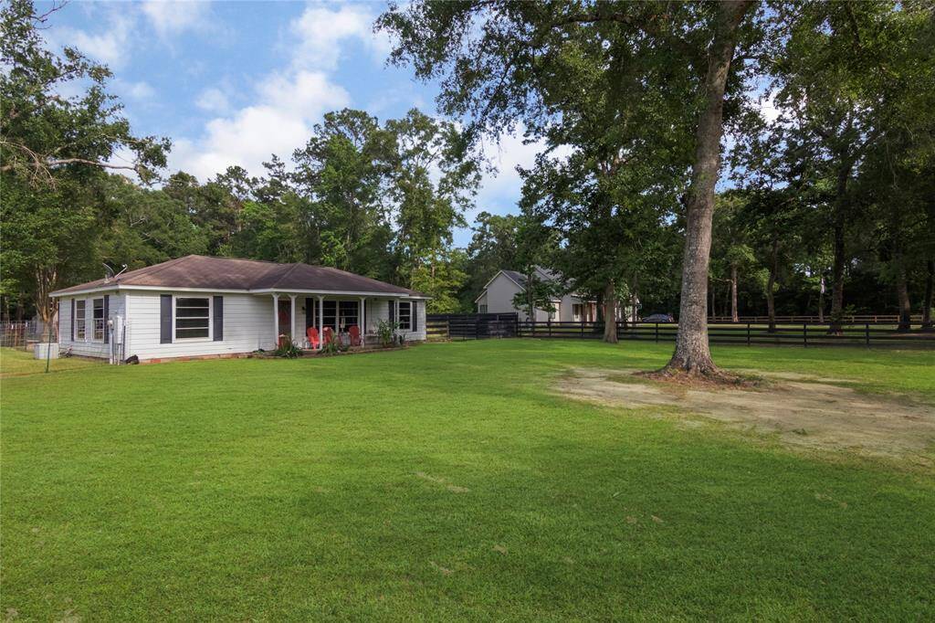 Covered front porch.