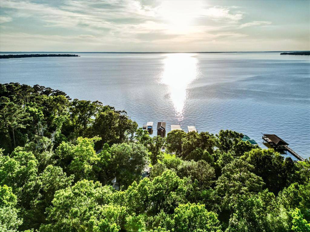 Evenings on Lake Livingston are nothing short of cinematic. From your dock or deck, the sunset steals the show every time.