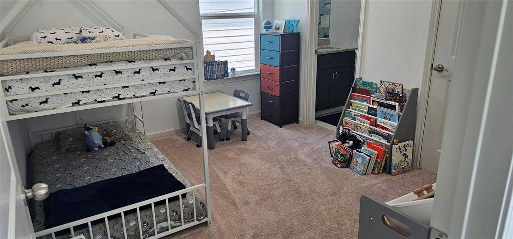 Another angle of the 2nd bedroom