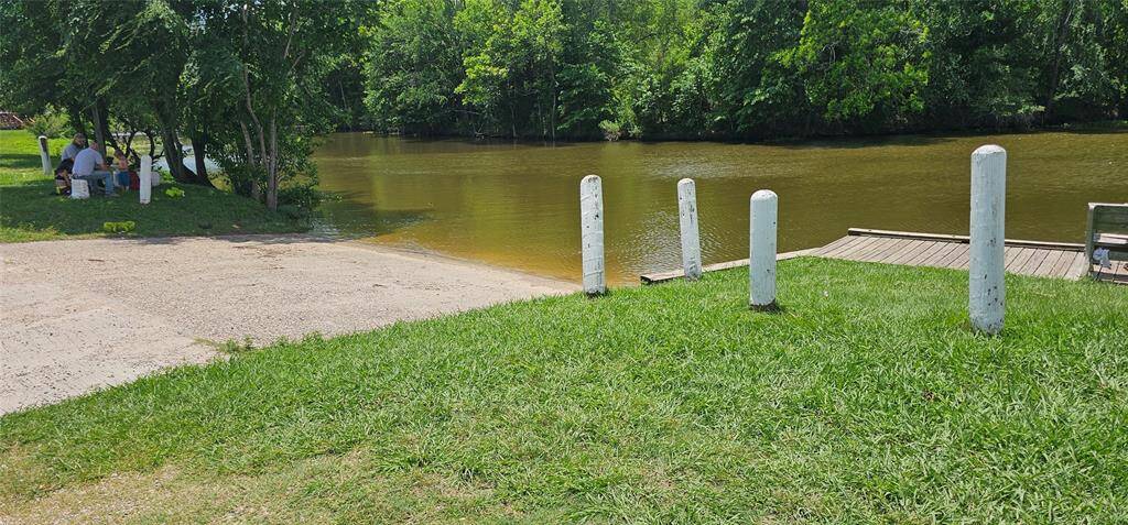 Walnut Cove Boat Ramp