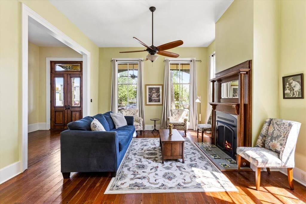 Living room with gas log fireplace