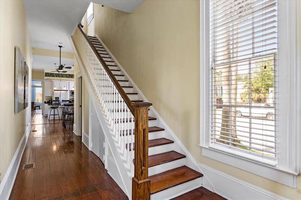 Entry way
