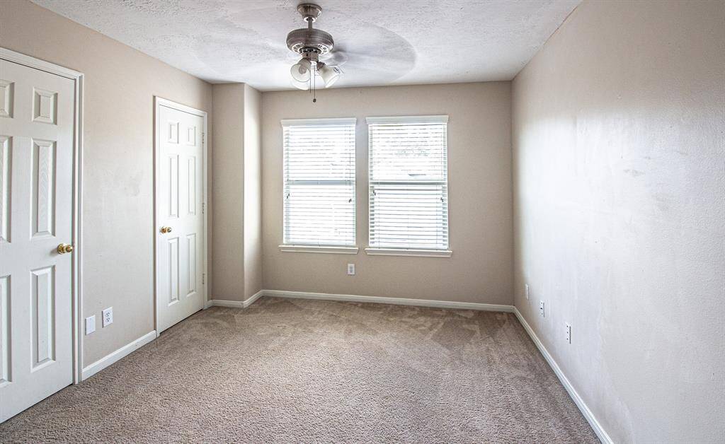 Flex Room