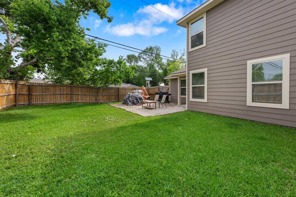 Large backyard for entertaining