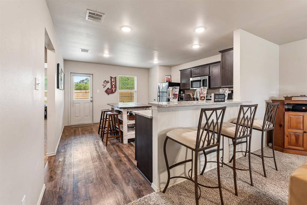 Room for dining area in kitchen