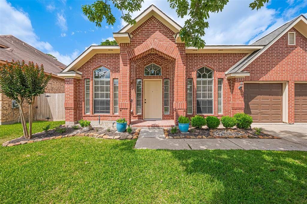 Explore this lovingly maintained home in thriving Atascocita.