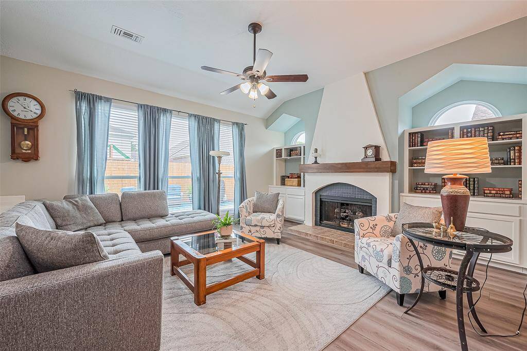 Upon entry, discover a spacious office with a convenient closet to your right.