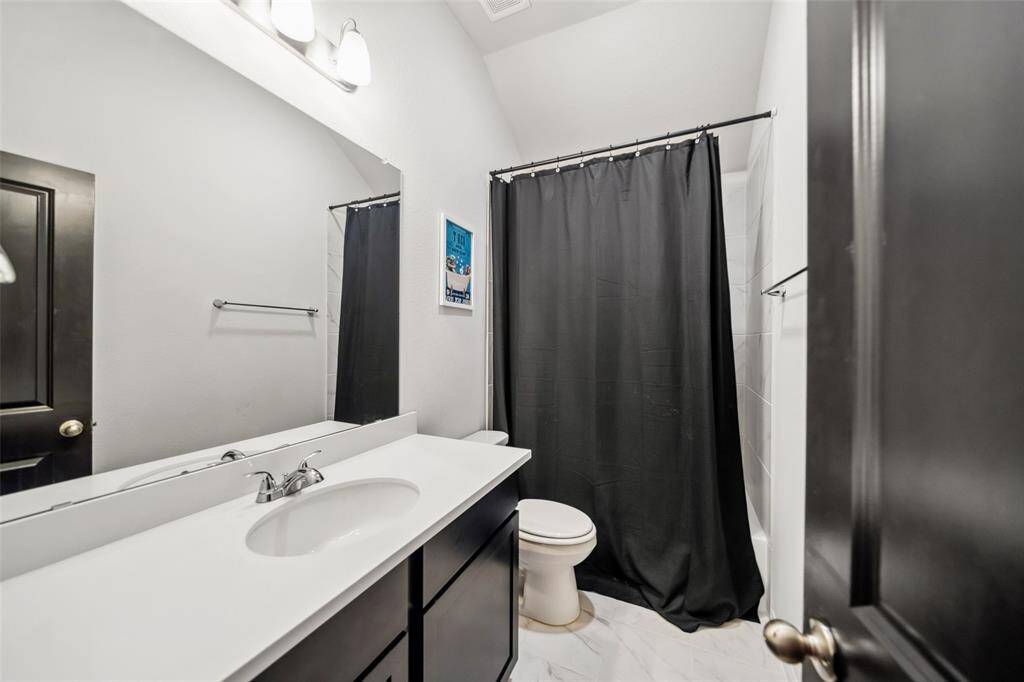 Secondary bathroom