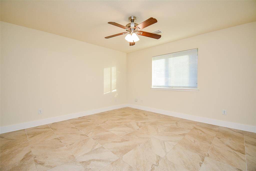 Generous sized Primary Bedroom