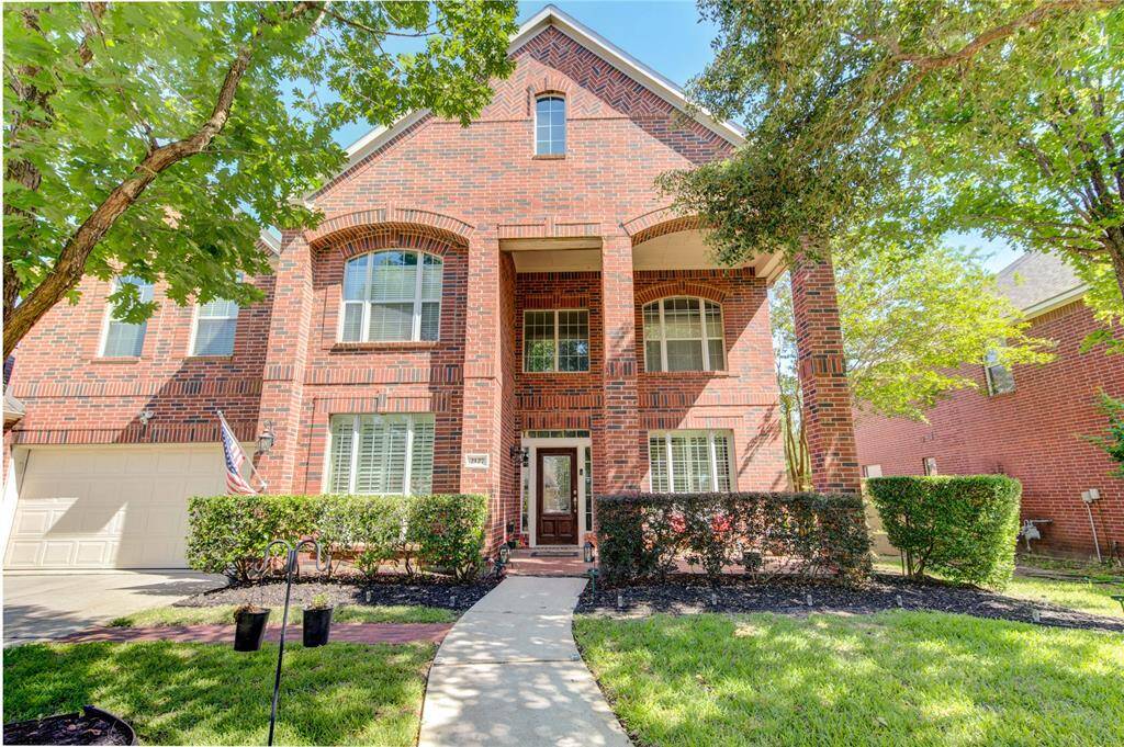 Welcome to 2127 Linden Rock in