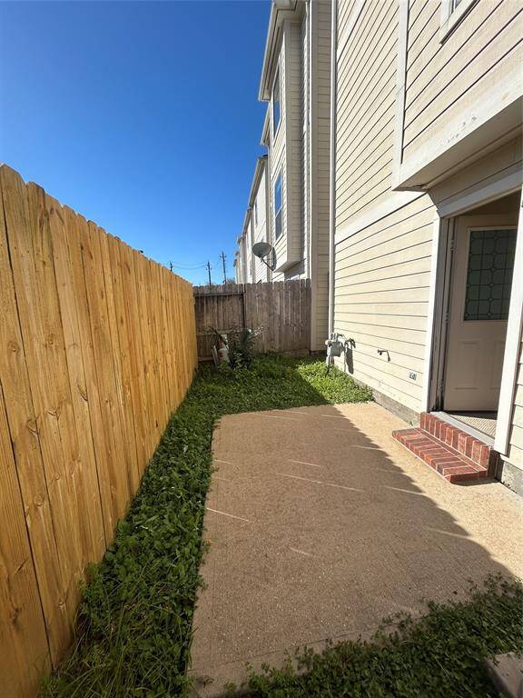 Enjoy a fully fenced back patio—an ideal low-maintenance space with plenty of room for grilling, entertaining, or simply unwinding outdoors.
