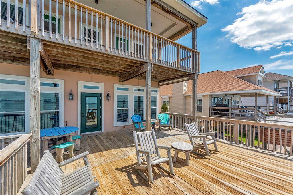 The space comes with Adirondack chairs, a picnic table, and a built-in bench, all set up so you can make the most of being right on the water.