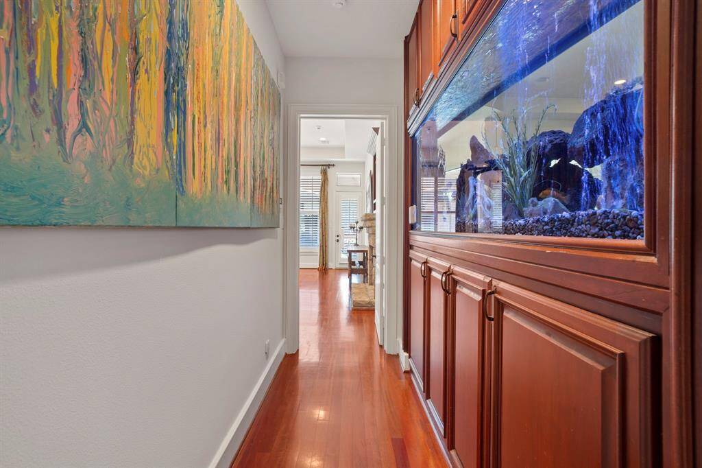 Master Bedroom Hallway