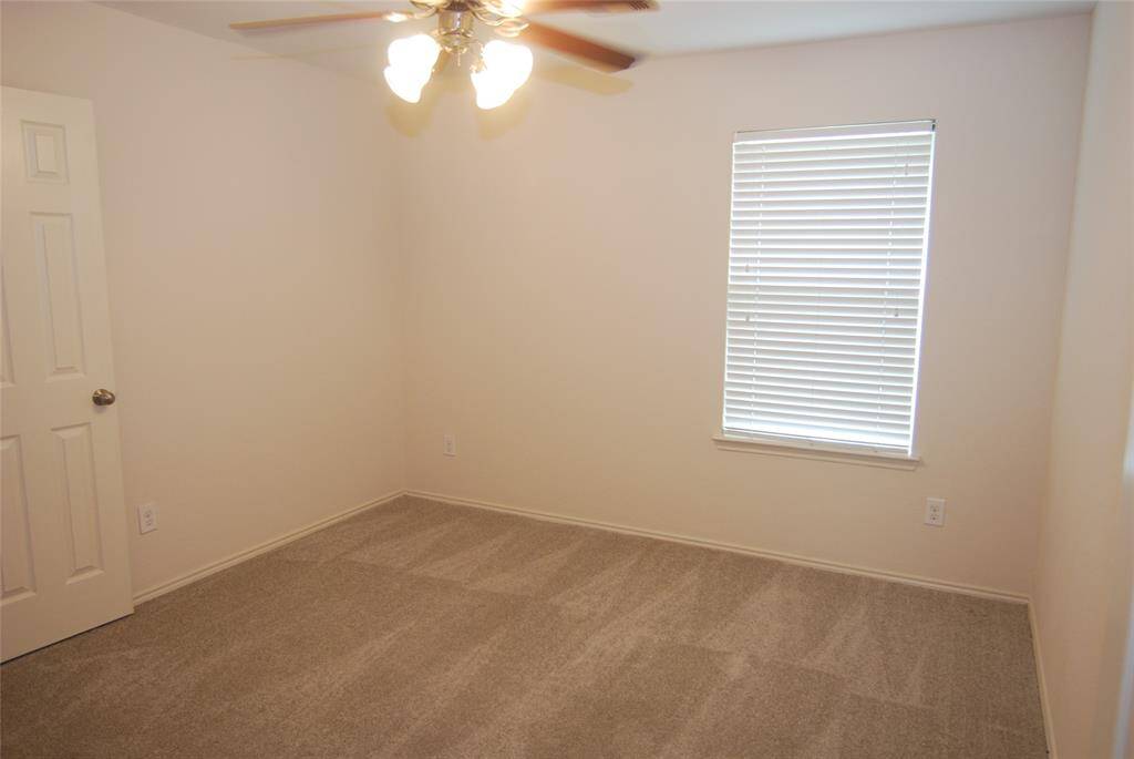 Secondary bedroom