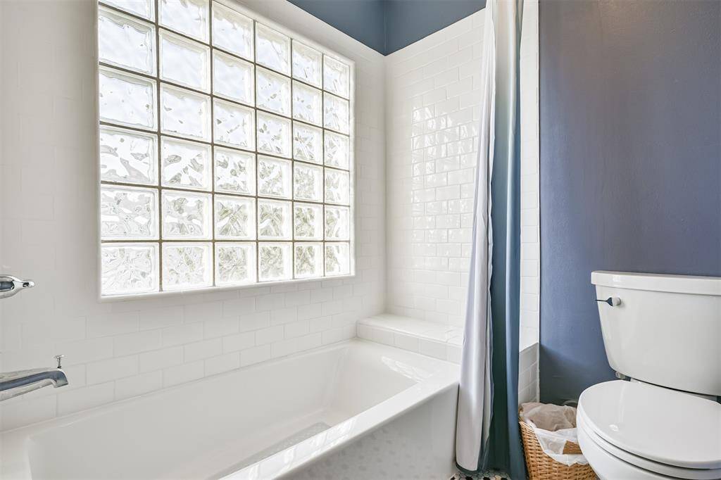 en suite bathroom- upstairs