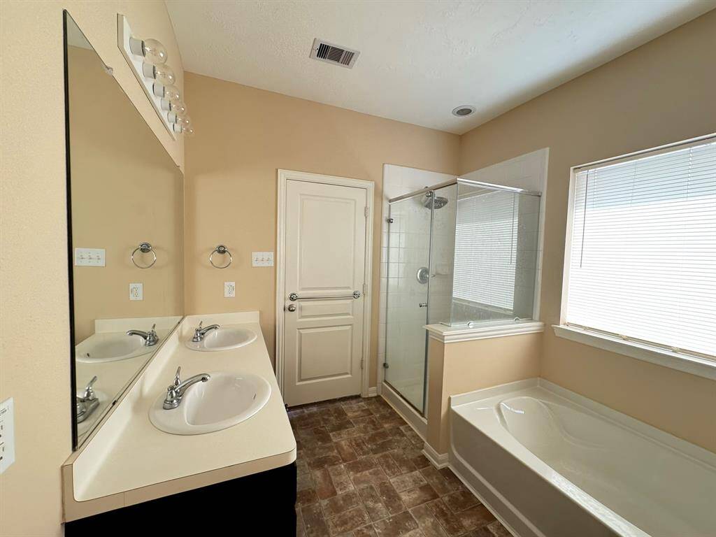 Another view of primary bath