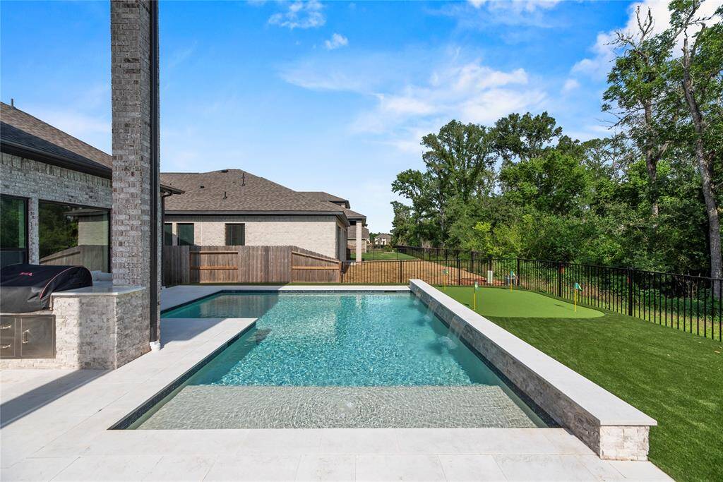 Sparkling pool.