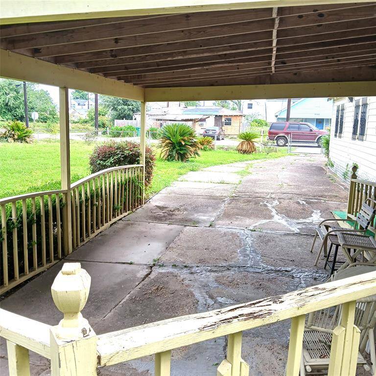 Carport