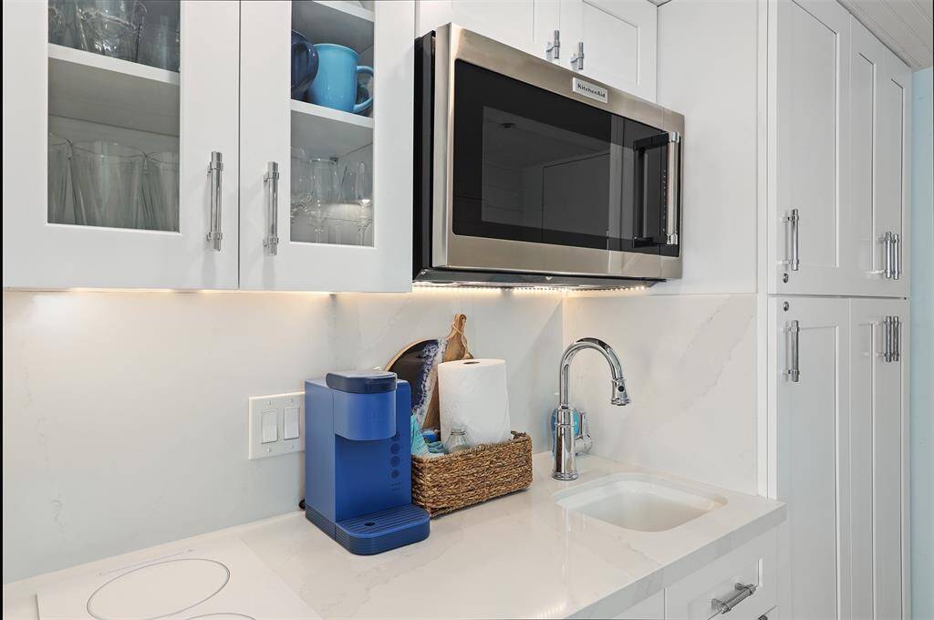 All the conveniences of home! New two burner electric cooktop installed September 2024.