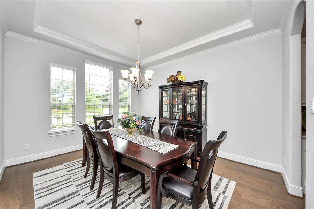 Spacious Formal Dining
