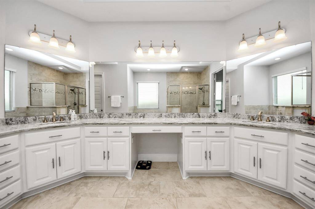 His and hers counters and sinks in master bath