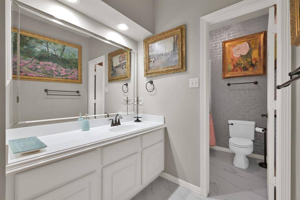 Secondary bathroom